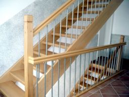 Treppe aus Holz